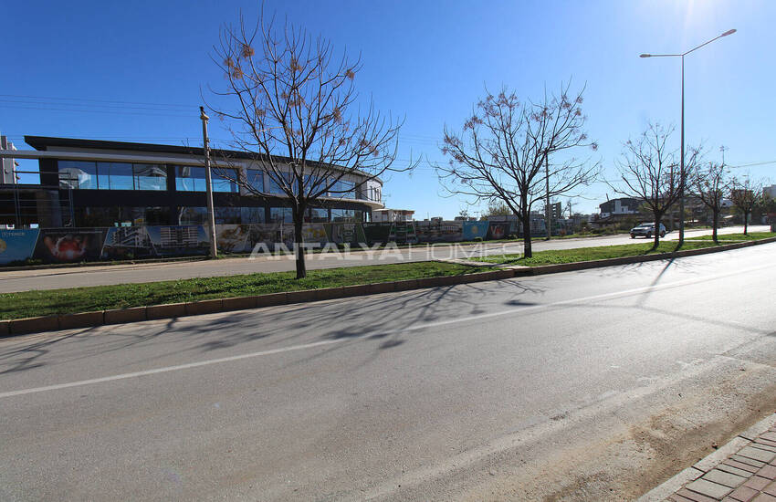 Antalya Altıntaş'ta Havalimanına Yakın Projede Geniş Dükkan  8