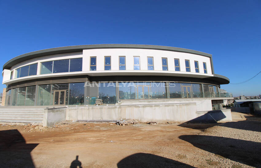Antalya Altıntaş'ta Havalimanına Yakın Projede Geniş Dükkan  15