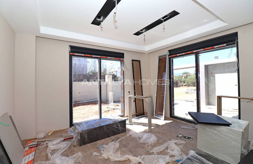 Maison Individuelle De 4 Chambres Avec Piscine À Antalya Dosemealti 41