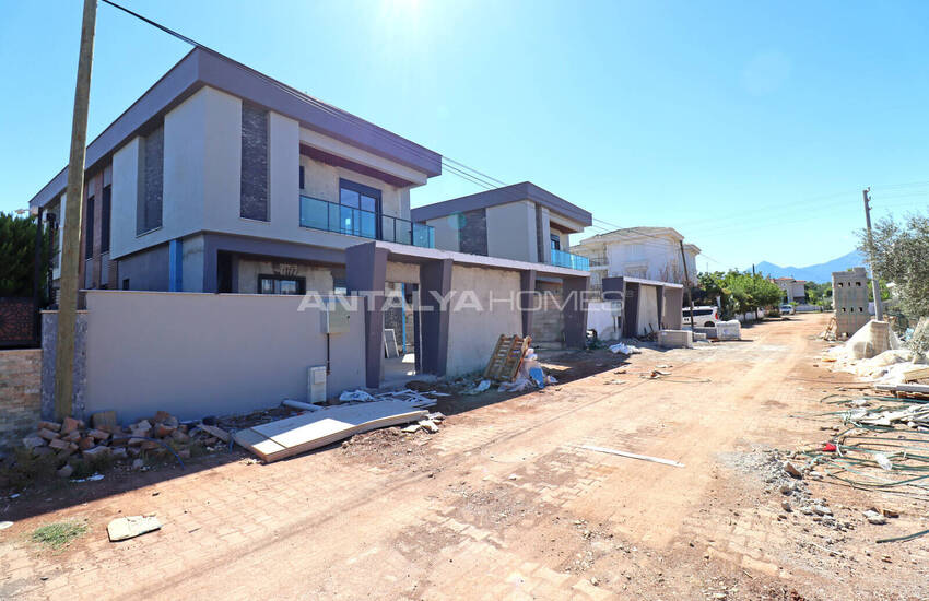 Maison Individuelle De 4 Chambres Avec Piscine À Antalya Dosemealti 23