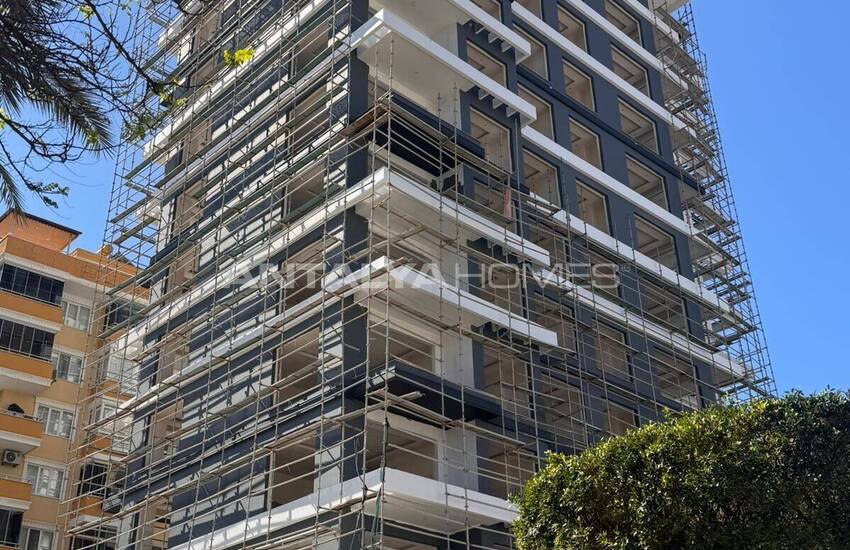Alanya'da Yeni Projede Denize Sıfır Daireler 22