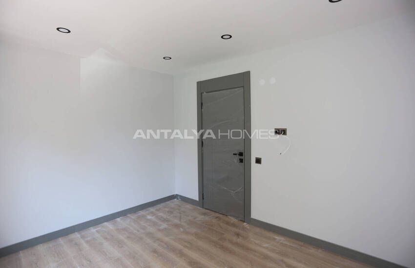 شقق سكنية مع مسبح بالقرب من المركز التجاري في مراد باشا أنطاليا 28