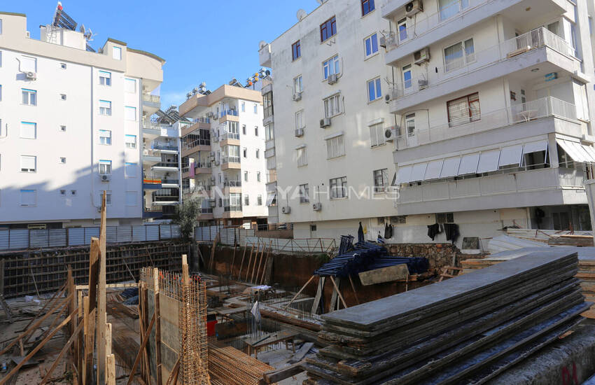 Stylish Flats with Parking Lot in Antalya Muratpaşa 4