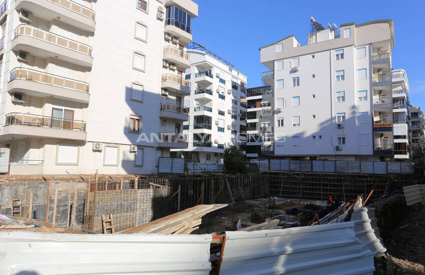 Stylish Flats with Parking Lot in Antalya Muratpaşa 5