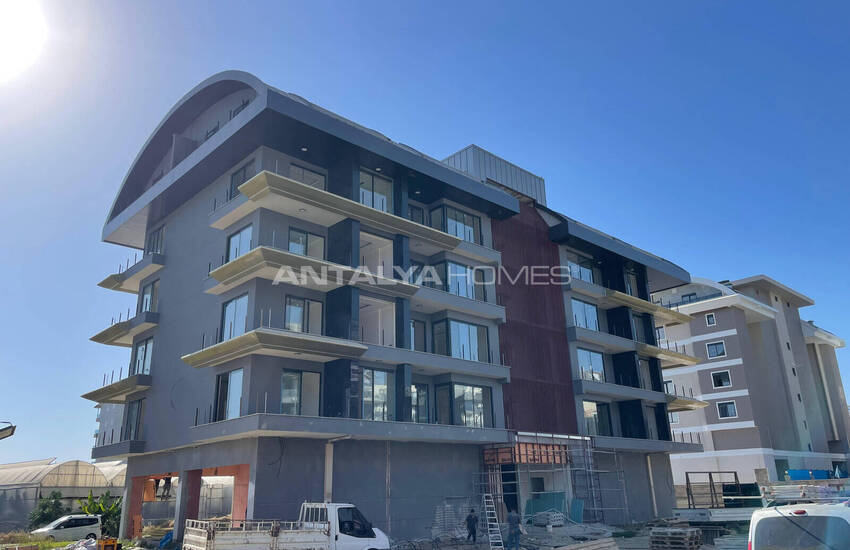 Flats in a Complex Close to the Beach in Alanya 26