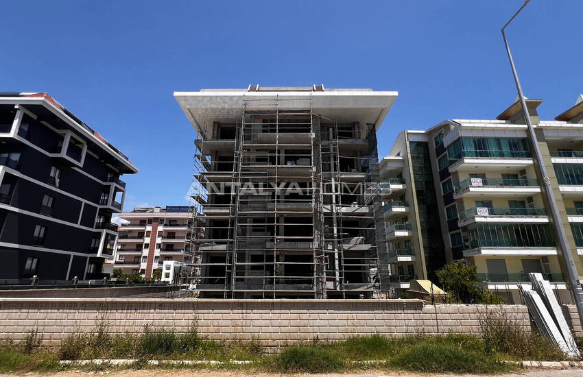 Elegant Apartments Just 200 M From Sea in Kestel Alanya 15