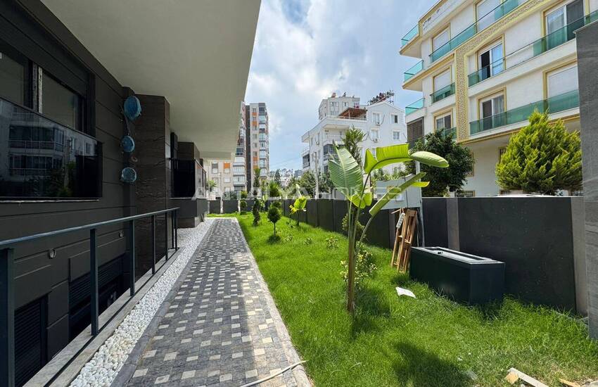 Wohnungen Mit Balkon Und Garten In Konyaalti 5