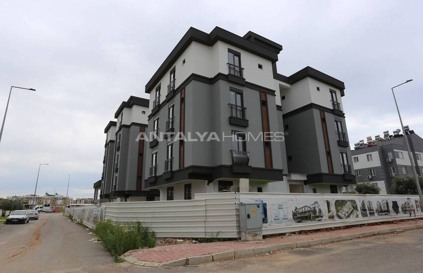Elegant Apartments for Sale Near Amenities in Kepez 10