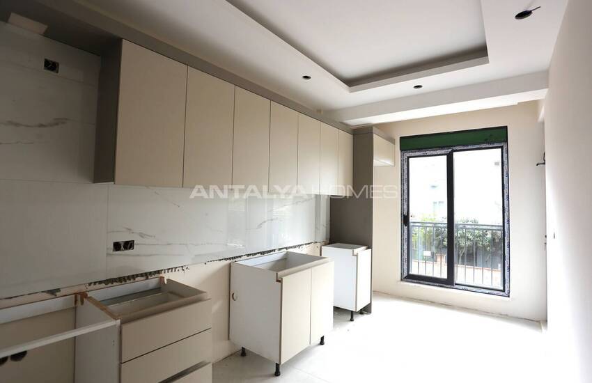 Elegant Apartments for Sale Near Amenities in Kepez 12