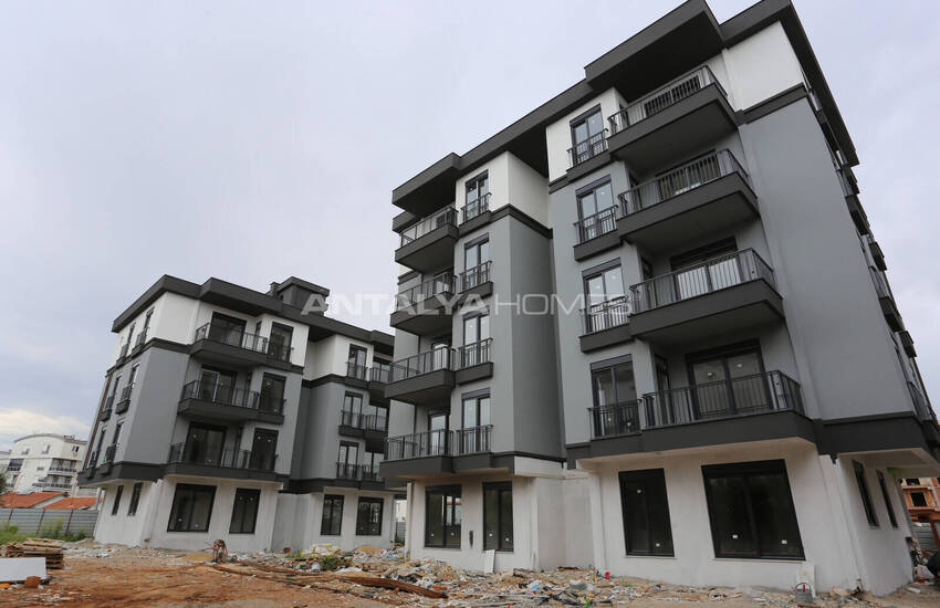 Elegant Apartments for Sale Near Amenities in Kepez 9