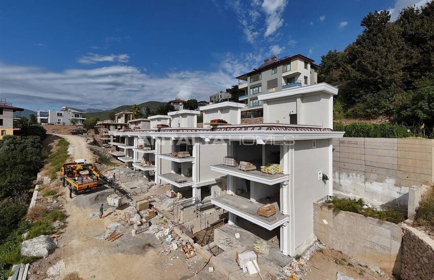 Elegant Houses with Private Pool and Garden in Alanya 21