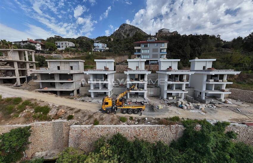 Elegant Houses with Private Pool and Garden in Alanya 22