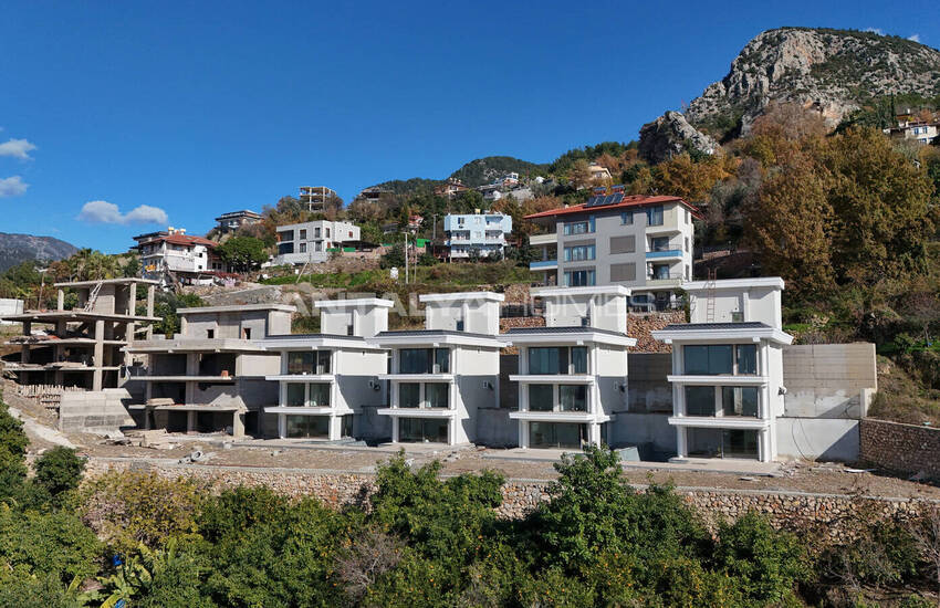 Elegant Houses with Private Pool and Garden in Alanya 21