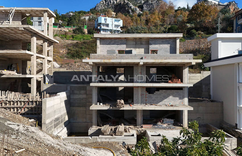 Elegant Houses with Private Pool and Garden in Alanya 22