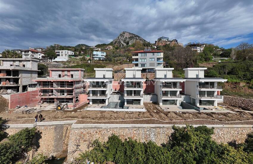 Elegante Häuser Mit Privatem Pool Und Garten In Alanya 23