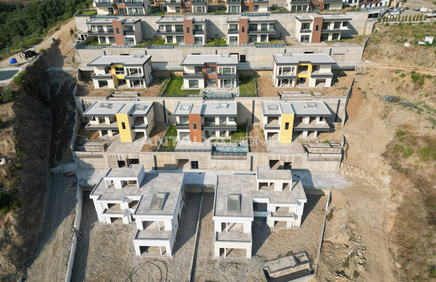 Maisons Avec Vue Sur La Mer Avec Piscine À Vendre À Alanya 36