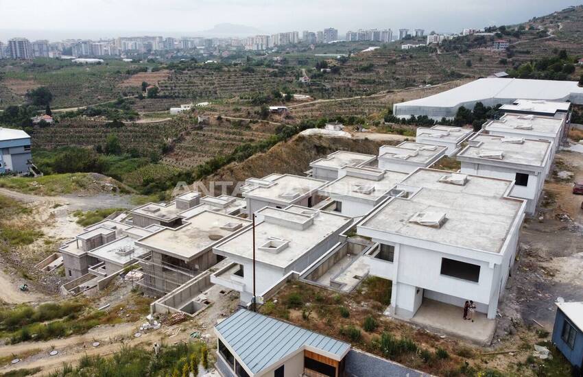 Sea View Houses with Pool for Sale in Alanya 35