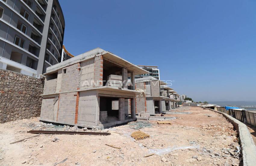 Çankaya, Kepez, Antalya'da Şehir ve Deniz Manzaralı Evler 31