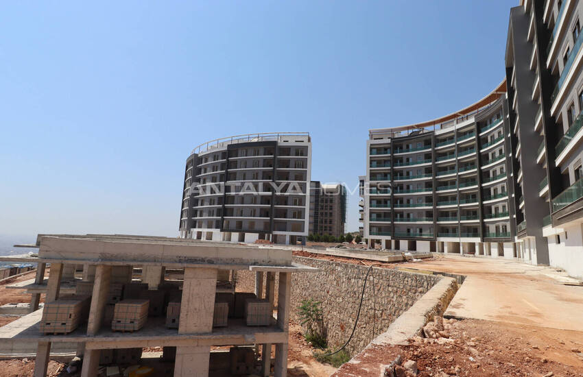 Çankaya, Kepez, Antalya'da Şehir ve Deniz Manzaralı Evler 32