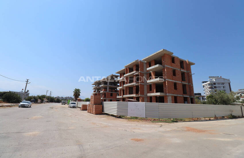 Apartments with Pool Near the Airport in Antalya 13
