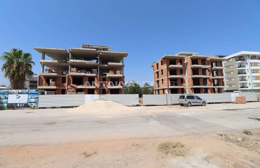 Apartments with Pool Near the Airport in Antalya 9