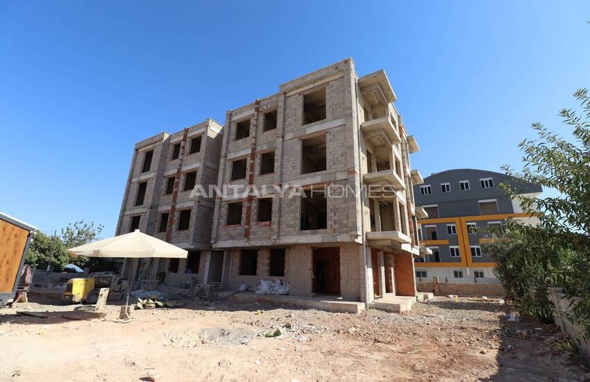 2-bedroom Flats in a Secured Complex in Antalya Kepez 7