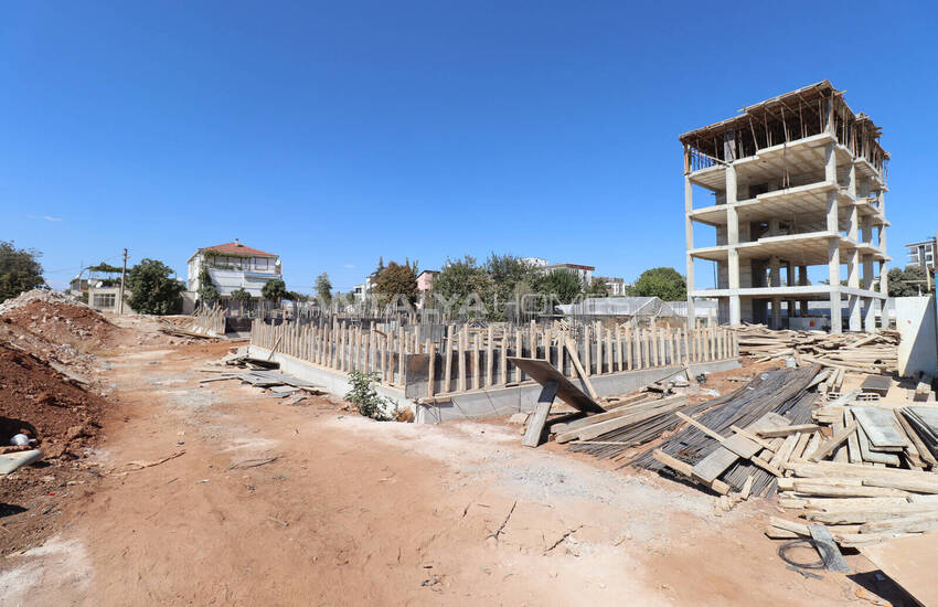 آپارتمان‌ها در مجتمعی با استخر نزدیک فرودگاه در آنتالیا 9