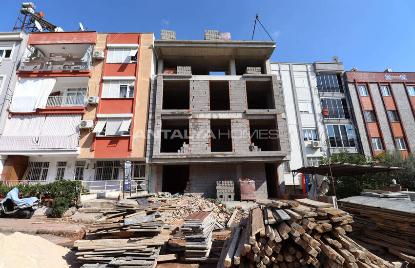 Antalya Kepez'de Tramvaya Yakın Şık Daireler 3