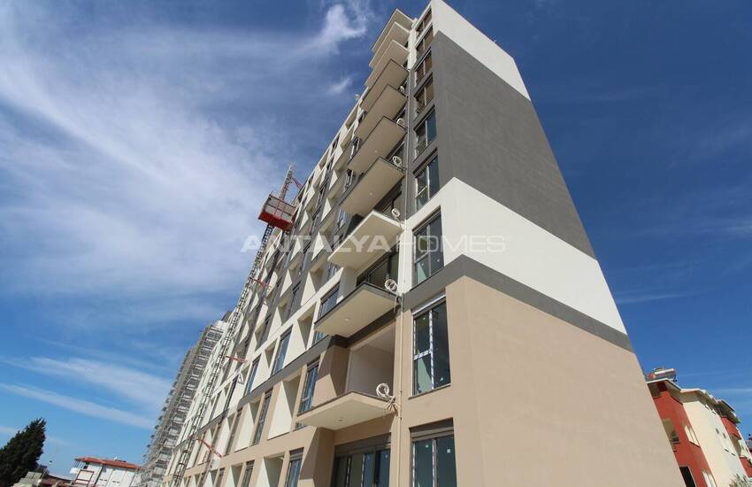 Appartements Dans Un Complexe Riche En Services À Side 32