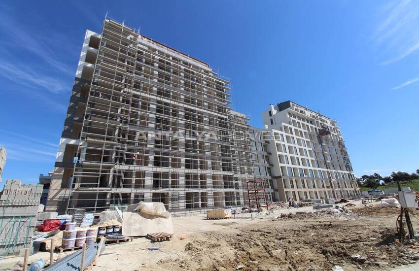 Appartements Dans Un Complexe Riche En Services À Side 29