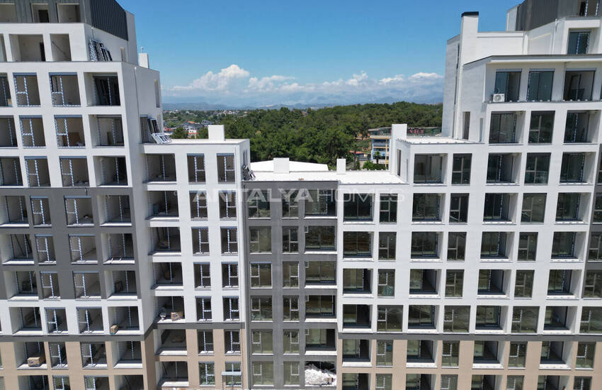 Appartements Dans Un Complexe Riche En Services À Side 36