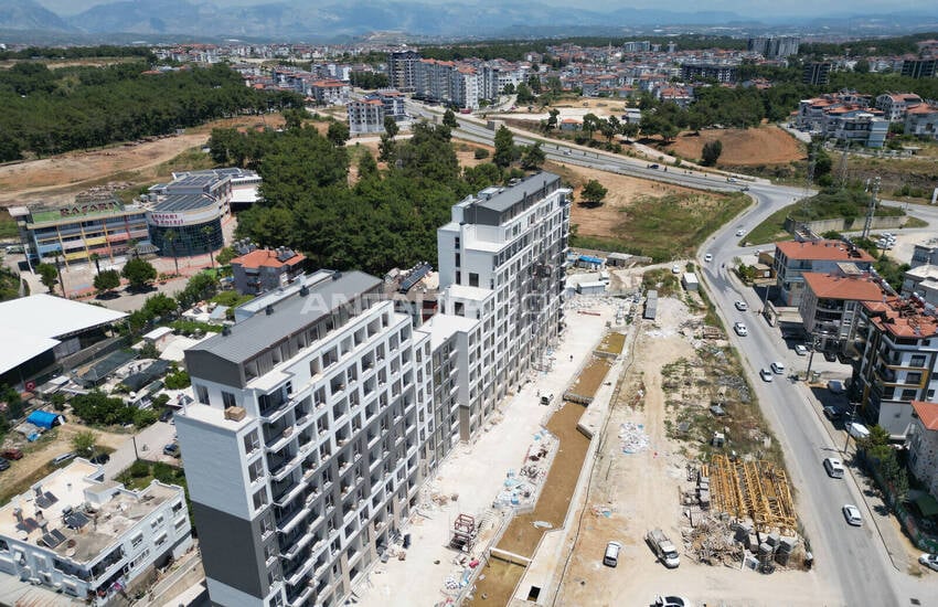Appartements Dans Un Complexe Riche En Services À Side 32