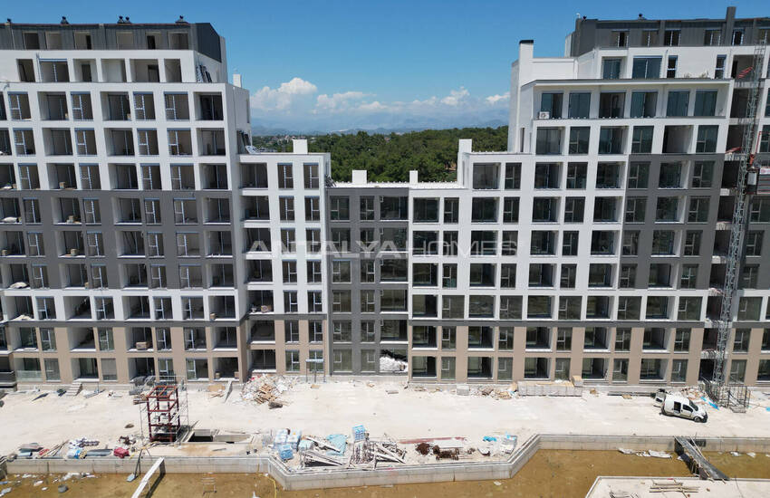 Appartements Dans Un Complexe Riche En Services À Side 35
