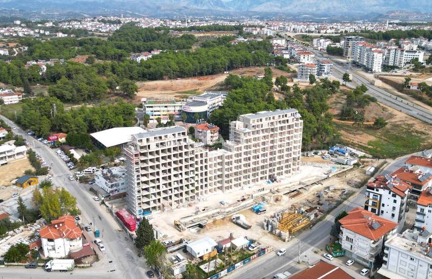 Flats in a Facility-rich Complex in Side Antalya 31