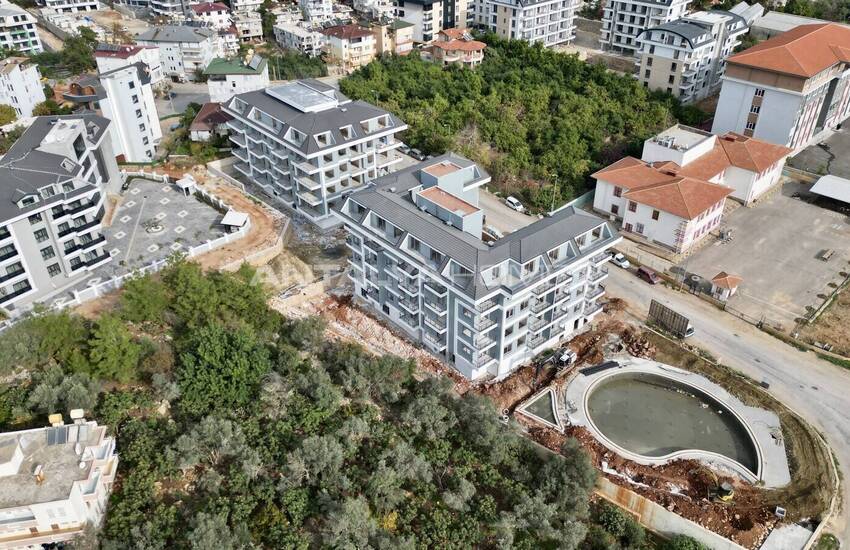 2 and 3-bedroom Flats with Pool Access in Alanya Oba 32