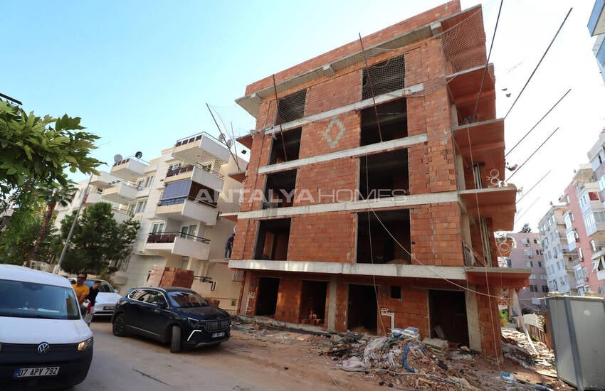 Apartments with Indoor Parking in Antalya Muratpasa 10