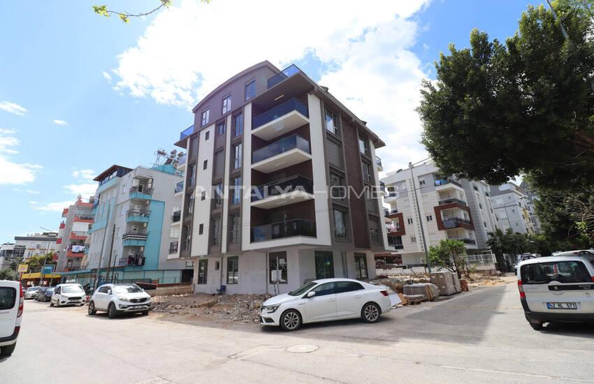 Apartments with Shared Pool Near the Beach in Konyaaltı Antalya 14