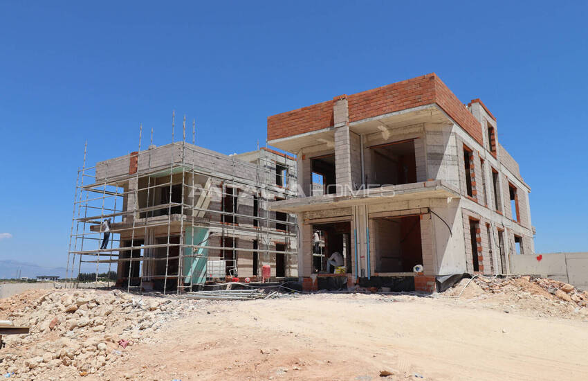 Elegant Villas with Private Pools in Antalya Kemeragzi 17