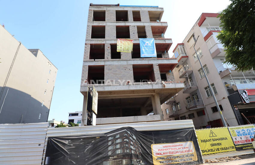 Modern Flats in a Prime Location in Antalya Muratpaşa 11