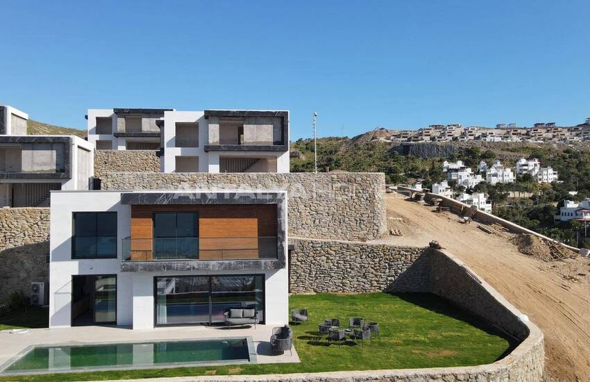 Luxury Villas with Private Pool and Garden in Bodrum Mugla 27