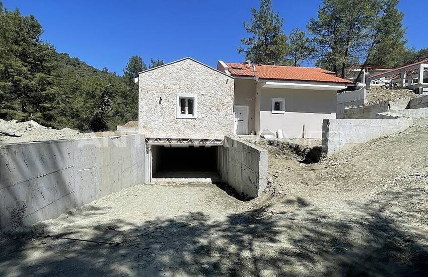 منازل من طابق واحد مع مناظر طبيعية في فتحية أوزوملو 35