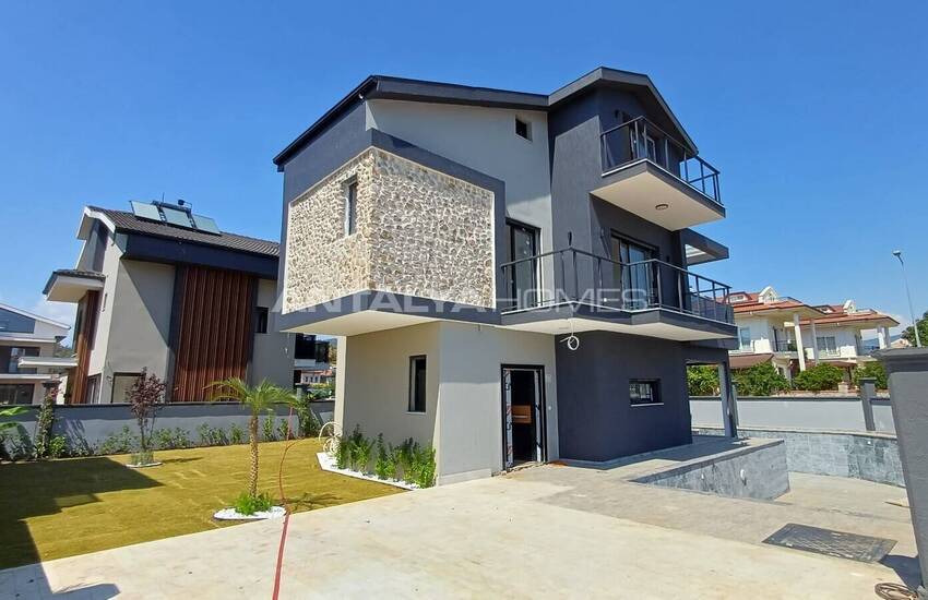 Detached Villas with Private Pools and Gardens in Fethiye 25