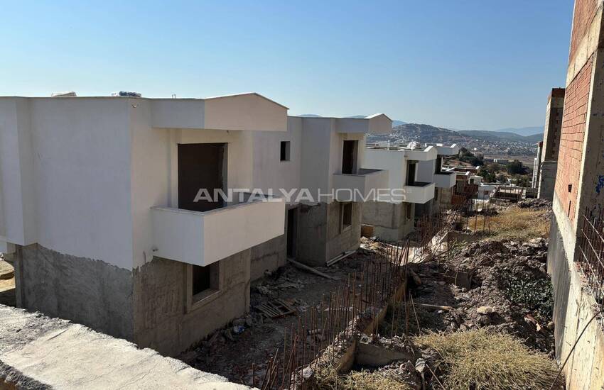 Maisons Individuelles Et Mitoyennes Près De L'aéroport De Bodrum 27
