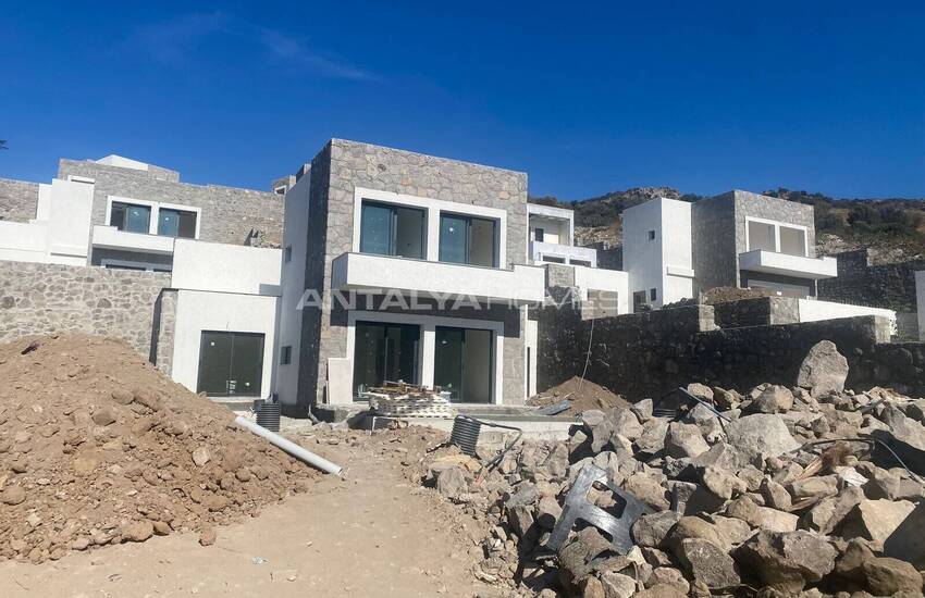 فيلات بحمام سباحة خاص وحديقة في جوندوغان، بودروم 37