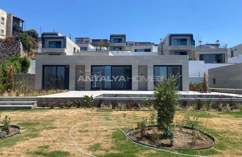 Einzel Häuser Mit Panoramablick Auf Das Meer In Bodrum, Türkei 24