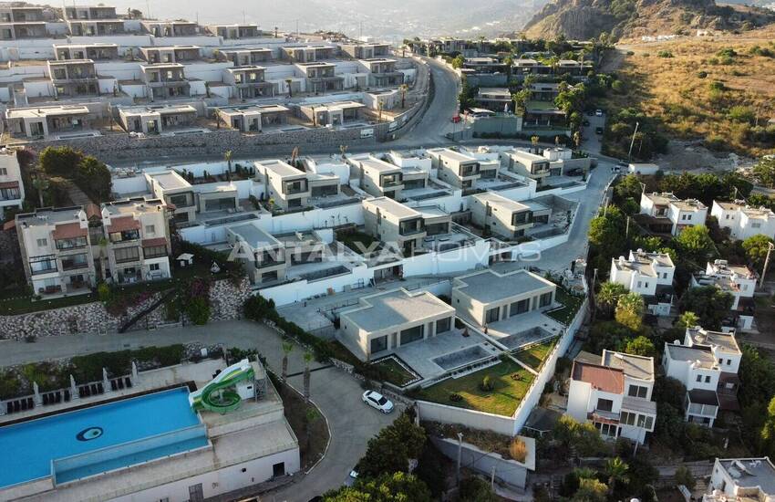 Einzel Häuser Mit Panoramablick Auf Das Meer In Bodrum, Türkei 22