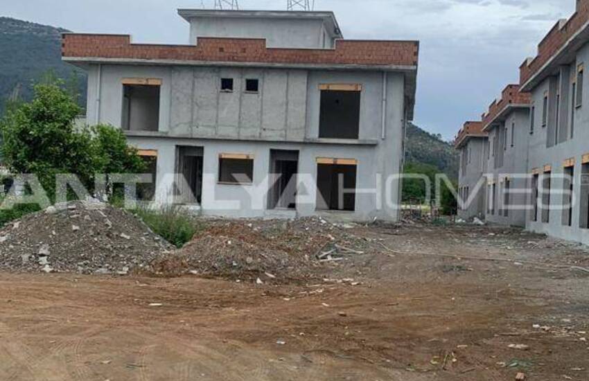 Muğla Dalaman’da Güvenlikli Site İçinde Yatırımlık Villalar 9