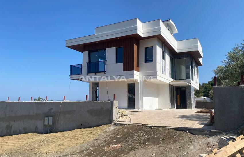 ویلای زیبا با استخر خصوصی و منظره دریا در فتحیه 16