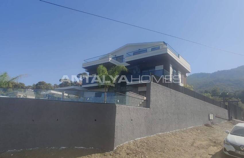 ویلای زیبا با استخر خصوصی و منظره دریا در فتحیه 20