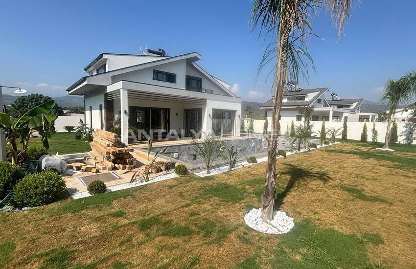Detached Houses in a Complex with Pool in Çalış Fethiye 25